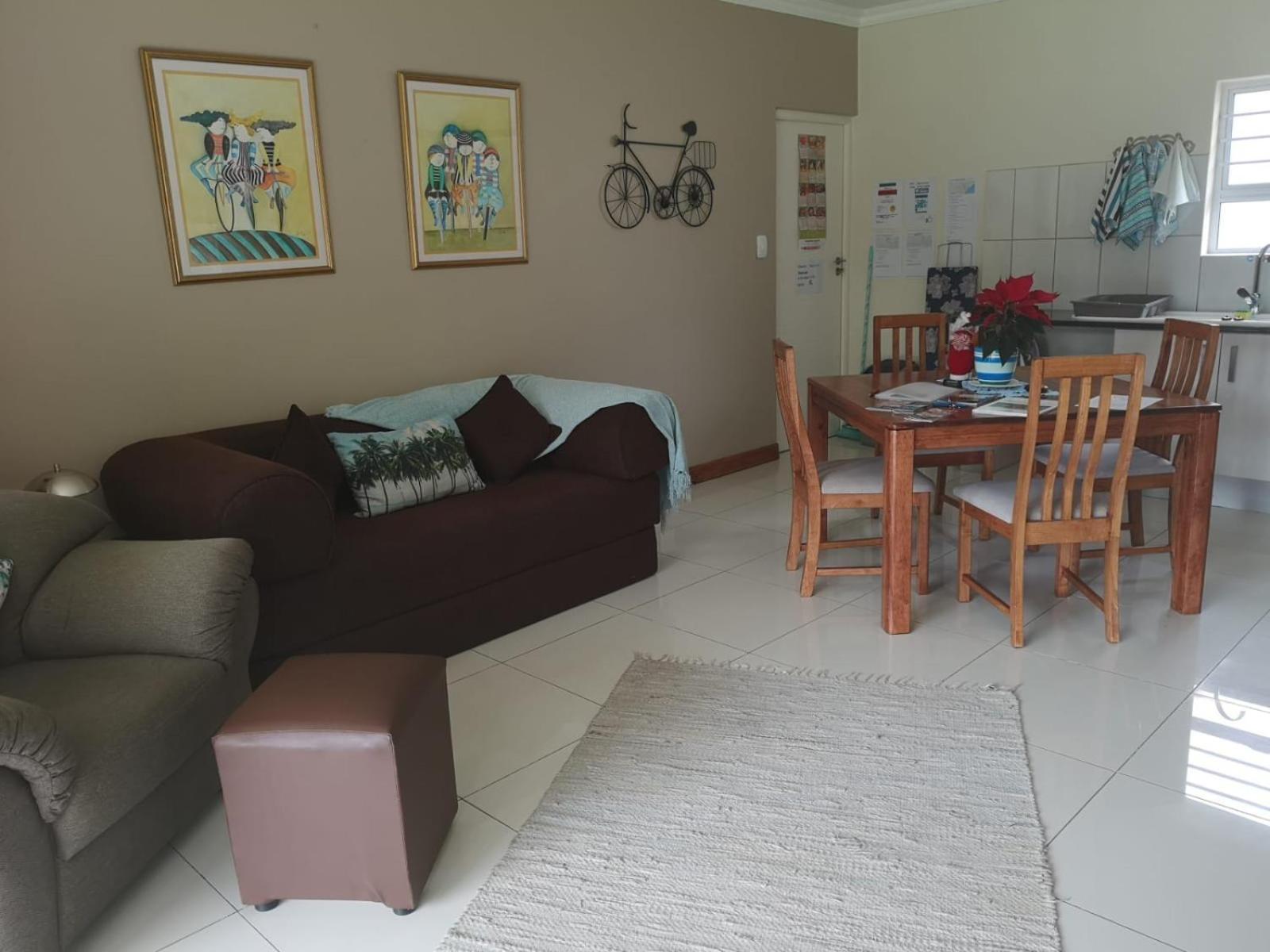 Mackenzies Accommodation East London Extérieur photo